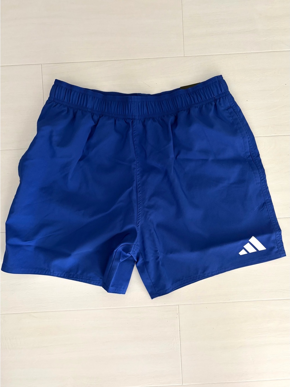 Adidas’s Swim Shorts w/ Pockets 5” Inseam - NWT - Royal Blue Men’s size Small